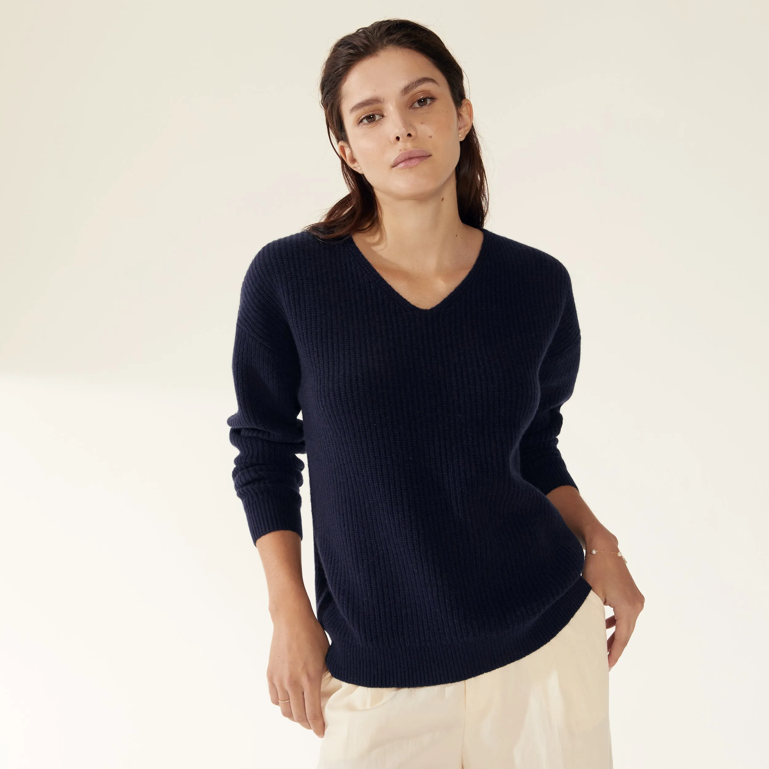 Avery Chunky Cashmere V-Neck