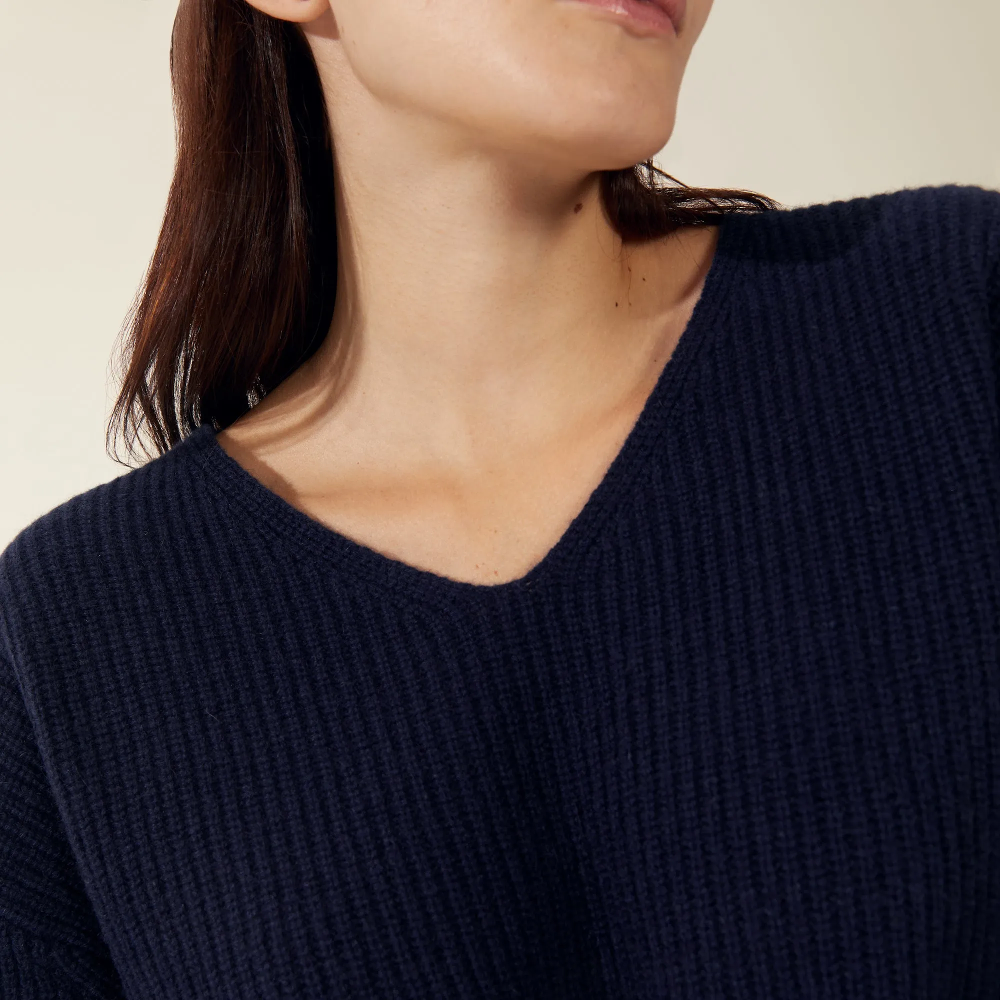 Avery Chunky Cashmere V-Neck