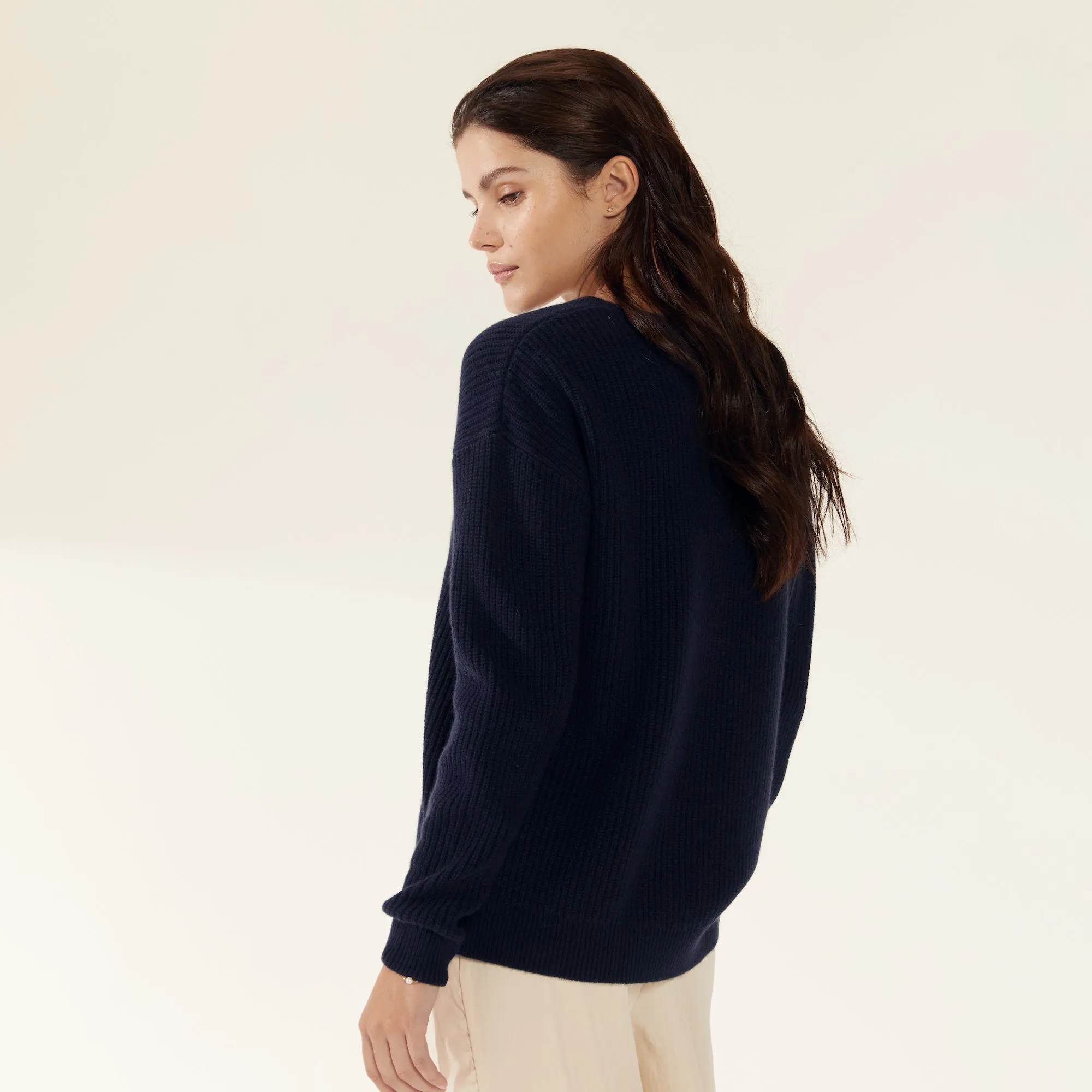 Avery Chunky Cashmere V-Neck