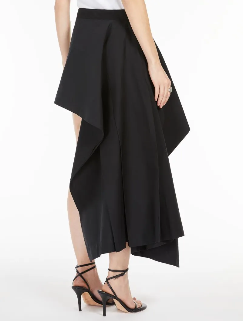 Short asymmetrical skirt black