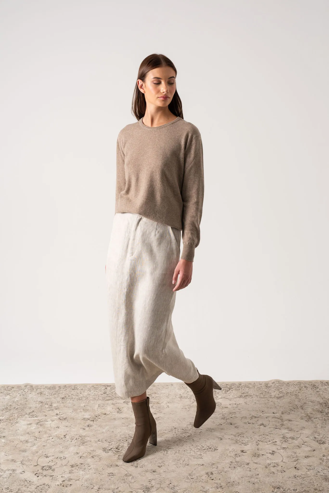 Velare Crewneck 100% Cashmere Sweater Taupe